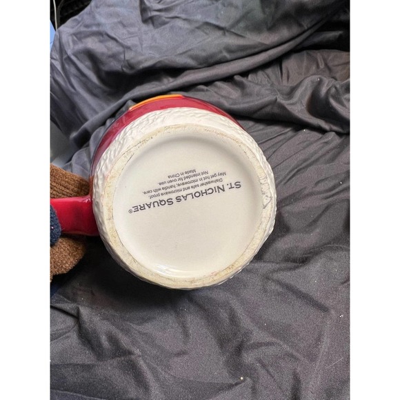 ST NICHOLAS SQUARE SANTA CHRISTMAS BELT MUG - Picture 4 of 4